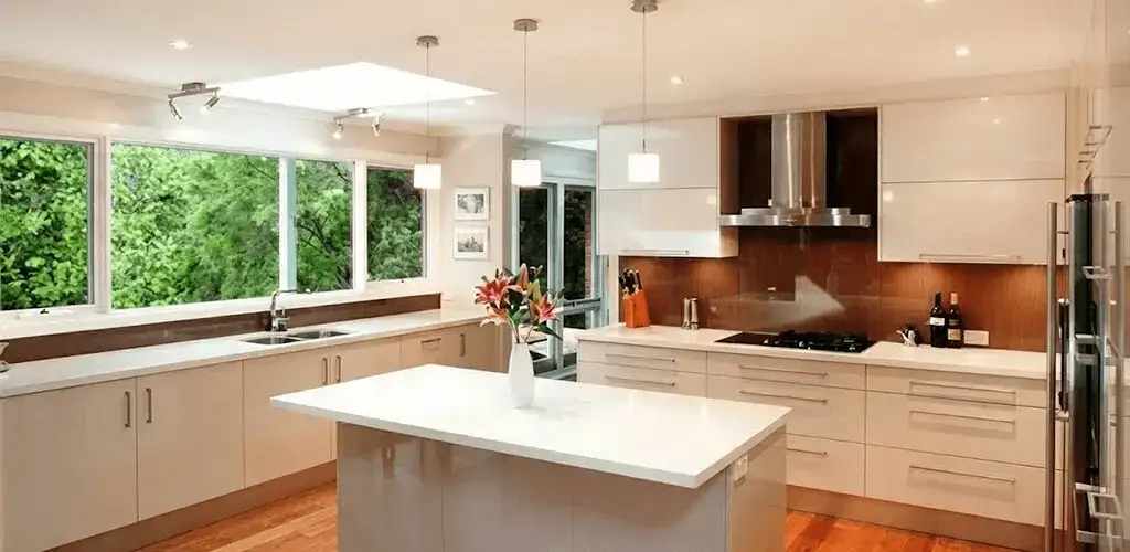 Kitchen cabinet refacing and remodel results in a modern kitchen in Spokane, WA