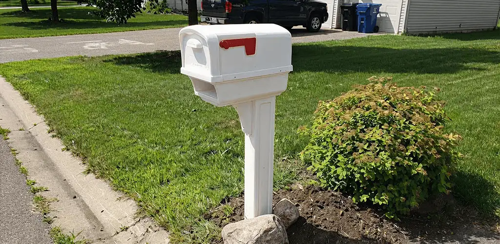 Mailbox installation for a residential curbside mailbox in Spokane, WA